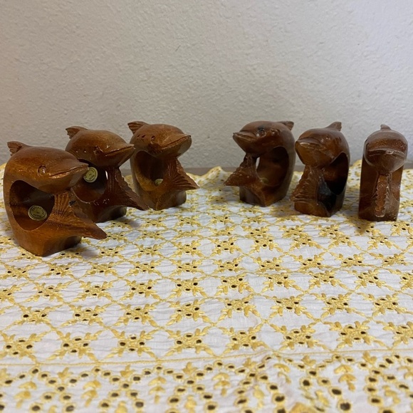 Vintage Carved Wood Dolphin Single Napkin Holder - Excellent Used Condition - Picture 3 of 5
